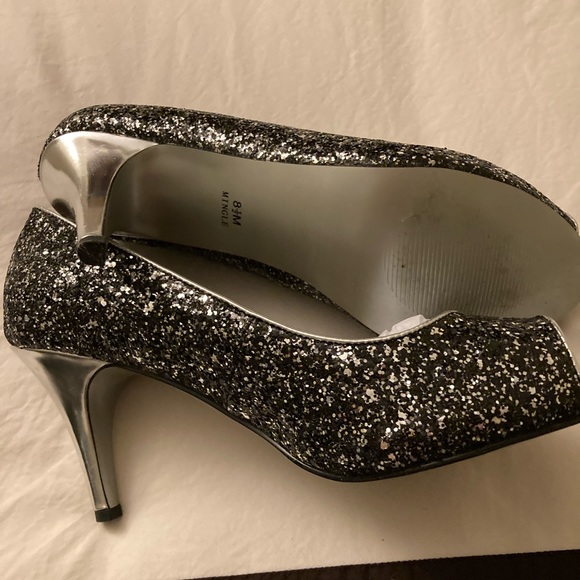 Black and Silver Peek Toe - Picture 8 of 10